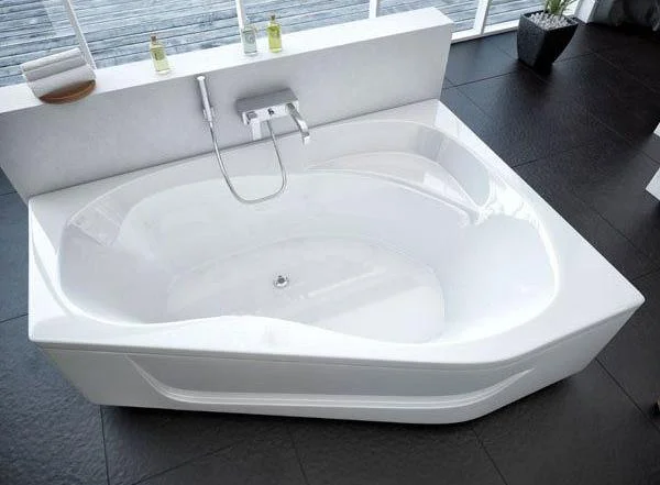 Приобрести акриловая ванна асимметричная aquatek медея r 170x95 см
