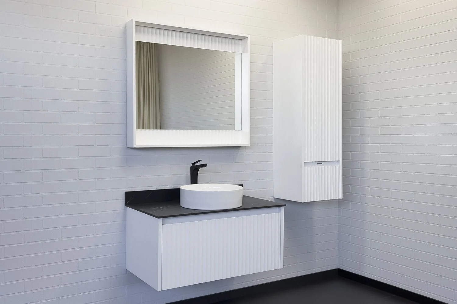 Приобрести сomforty зеркало марсель-90 с подсветкой , белое матовое