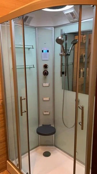 Приобрести frank душевая кабина f610r с паром, правостороняя