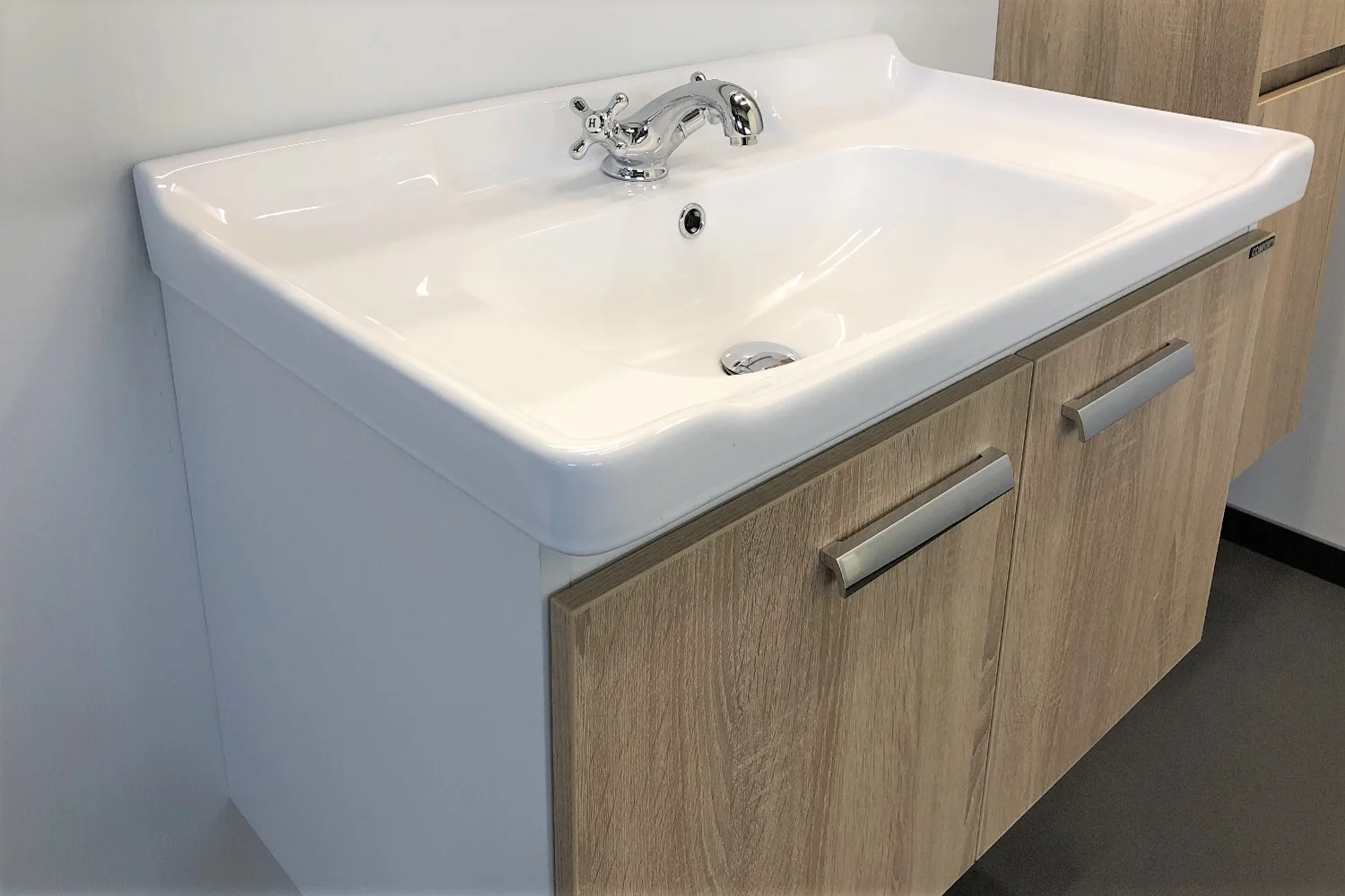 Приобрести сomforty тумба с раковиной "рига-80" дуб сонома