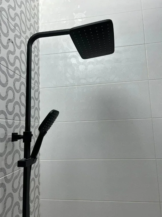 Приобрести душевая система vieir cielo 974 мм, с термостатом, черный v393561c