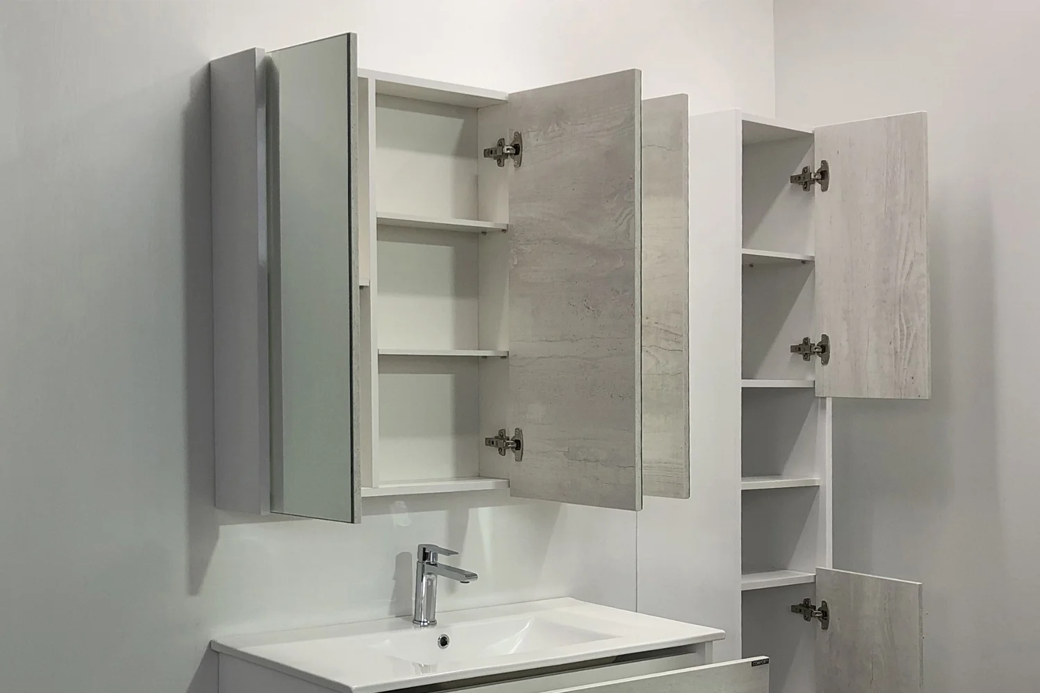 Приобрести сomforty зеркало-шкаф "женева-90", дуб белый