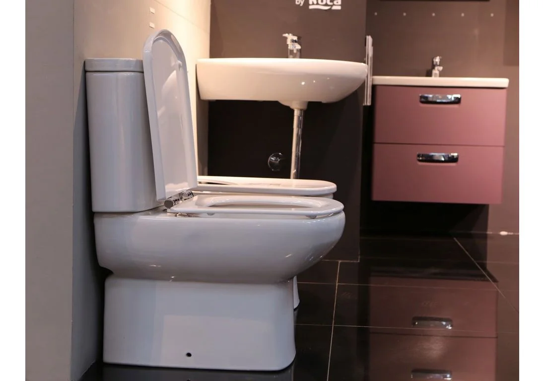 Приобрести напольный унитаз-компакт roca dama senso 7.3425.1.700.0; 7.3415.1.700.0