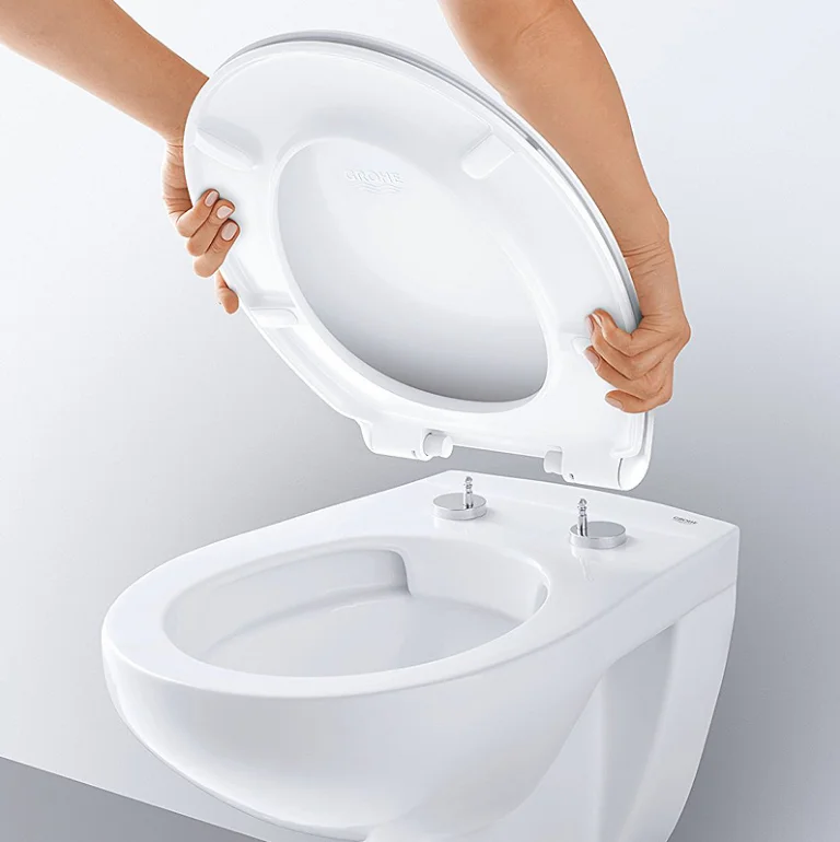 Приобрести сидение для унитаза с микролифтом grohe bau ceramic, белое 39493000