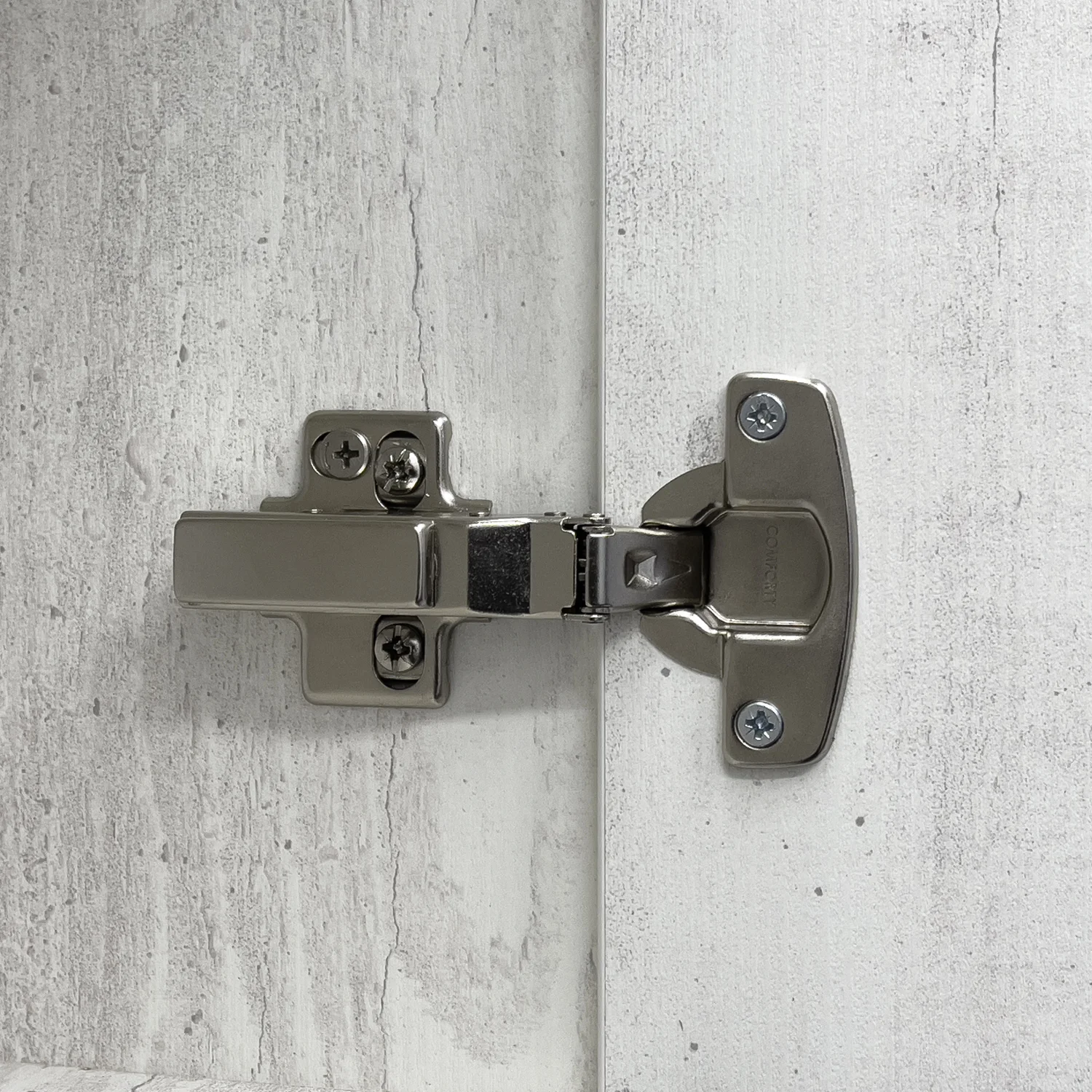 Приобрести сomforty пенал никосия-35 дуб белый