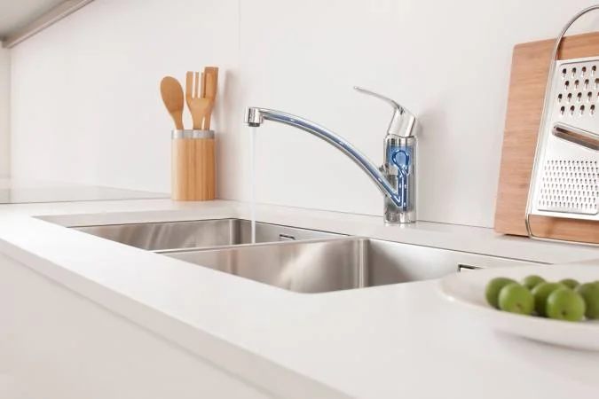 Приобрести смеситель для кухни grohe eurosmart dn 15 с низким изливом, хром 33281002