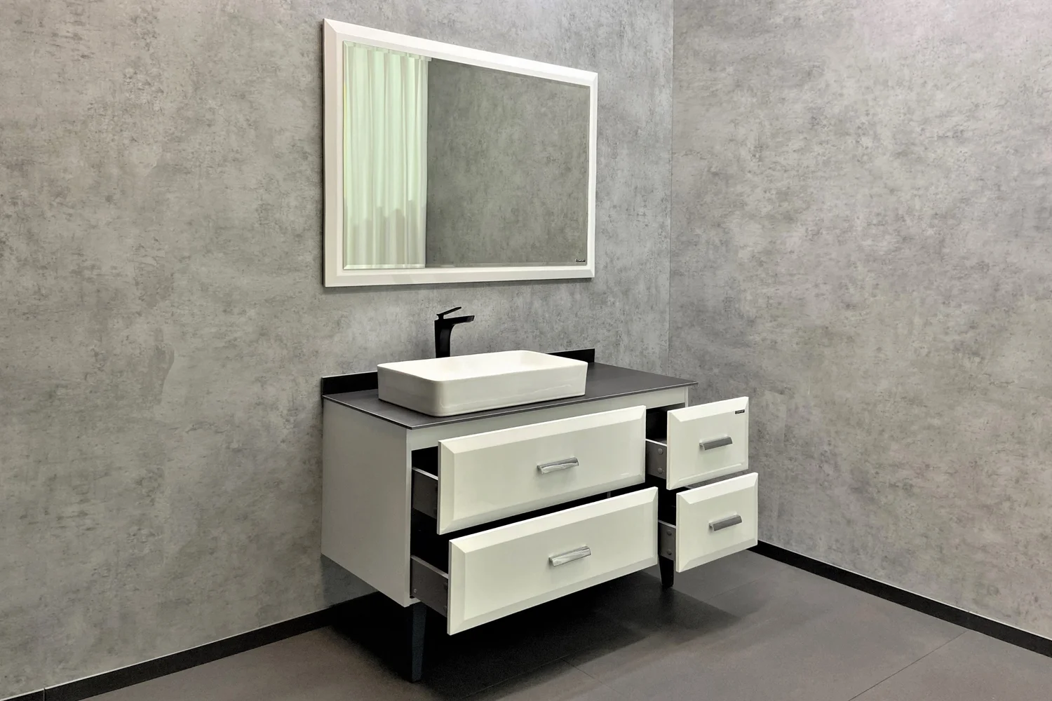 Приобрести сomforty зеркало "империя-120", белый глянец