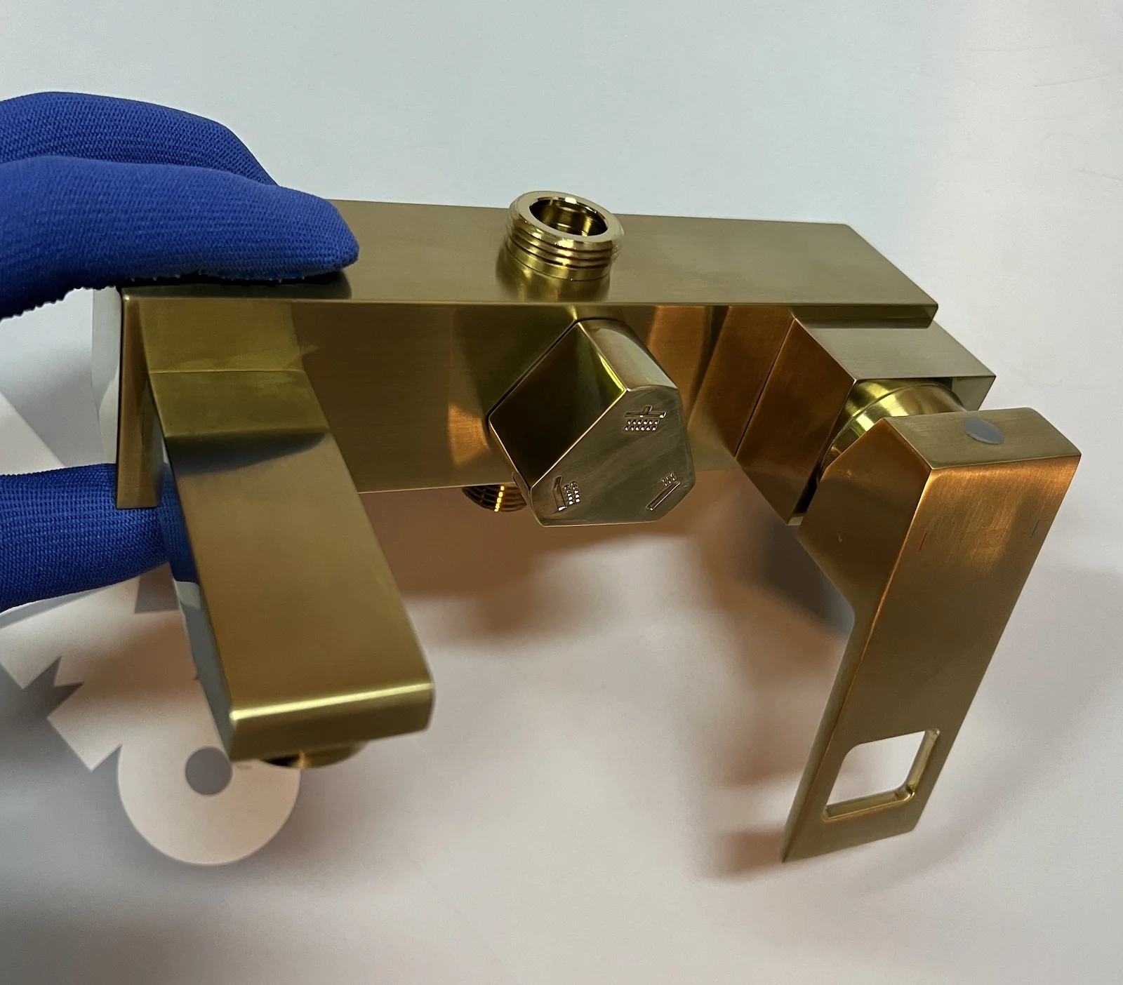 Приобрести душевая система timo briana sx-7130/17 золото матовое