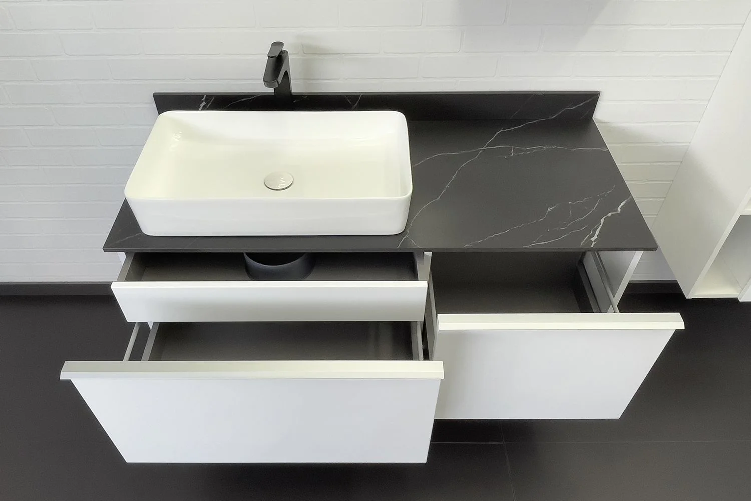 Приобрести сomforty тумба со столешницей и раковиной милан-120 белая с раковиной 78189