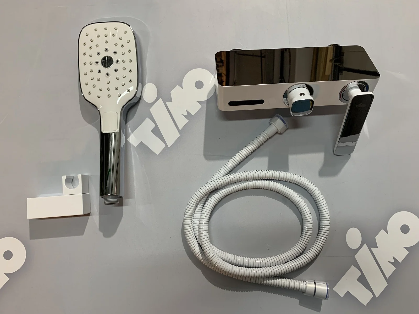 Приобрести смеситель для ванны с душем timo torne 4314/00-16y хром-белый