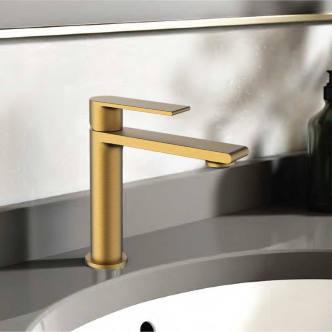 Приобрести vincea смеситель для раковины vogue, брашированное золото vbf-1v1bg