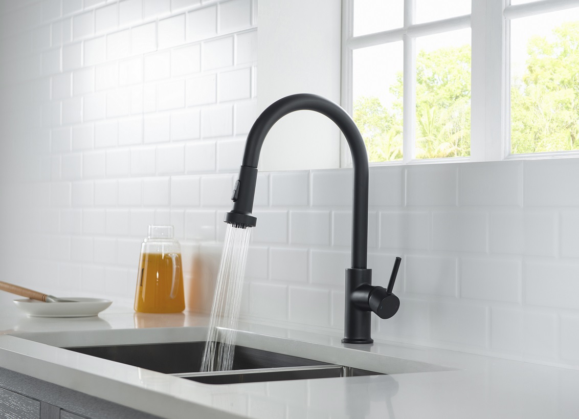 Приобрести смеситель для кухни с выдвижной лейкой timo saona 2316/03fl черный