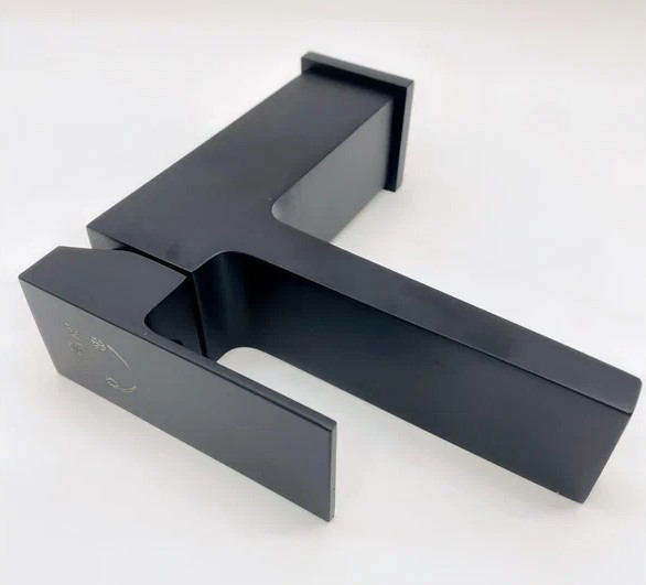 Приобрести cмеситель для раковины vieir cielo 160 мм, черный v393511c