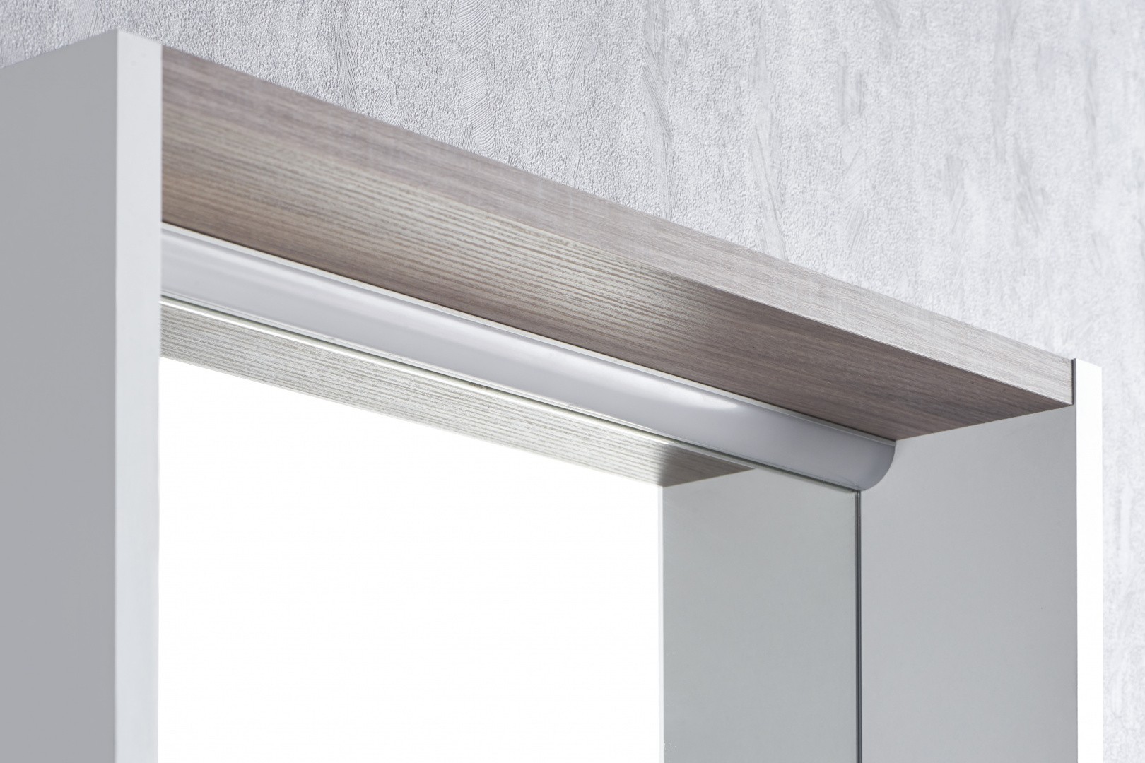 Приобрести зеркало шкаф акватон белла 46 см, с освещением, белое дерево