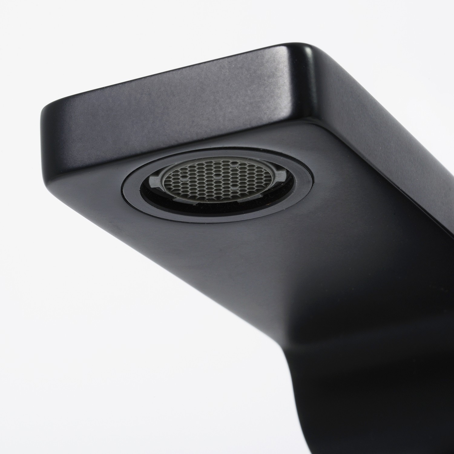 Приобрести elbe 7410 смеситель для умывальника