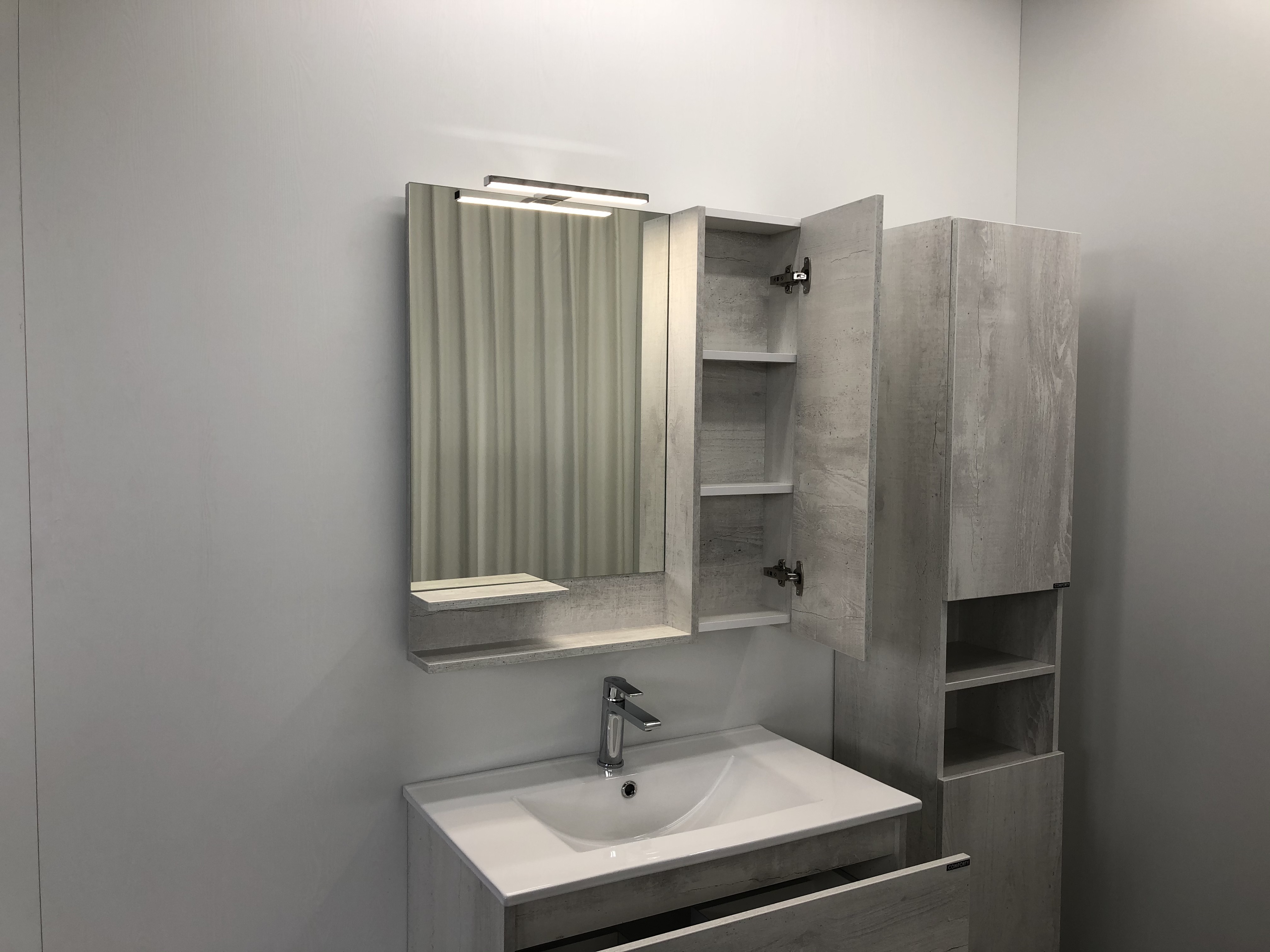 Приобрести сomforty зеркало-шкаф "верона-75", дуб белый