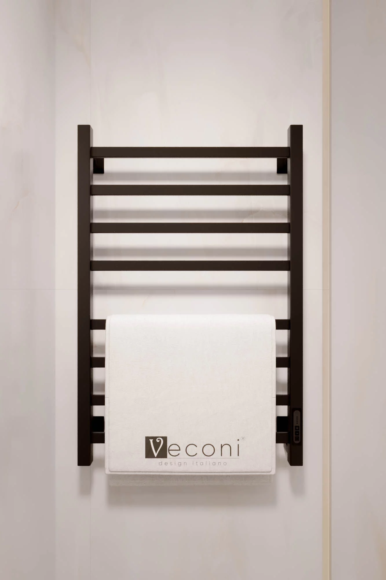 Приобрести veconi полотенцесушитель электрический barro-a 40х80 см, черный b8040b-a