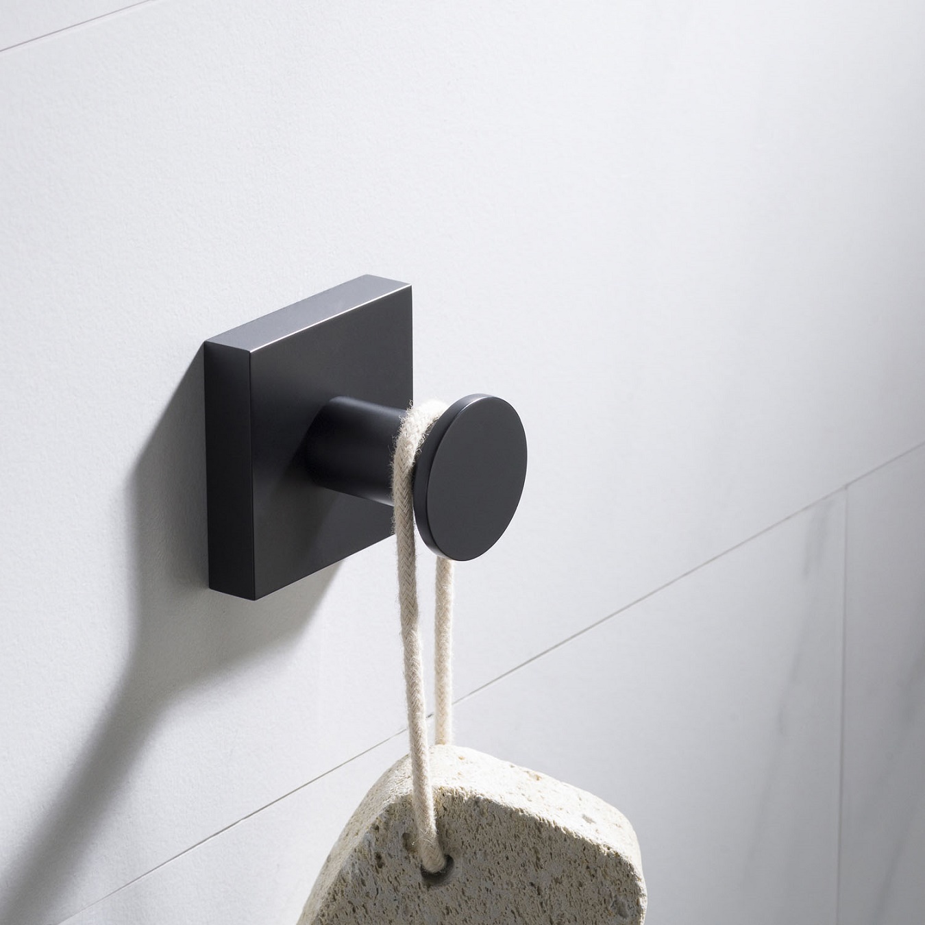 Приобрести крючок timo selene 12011/03 черный