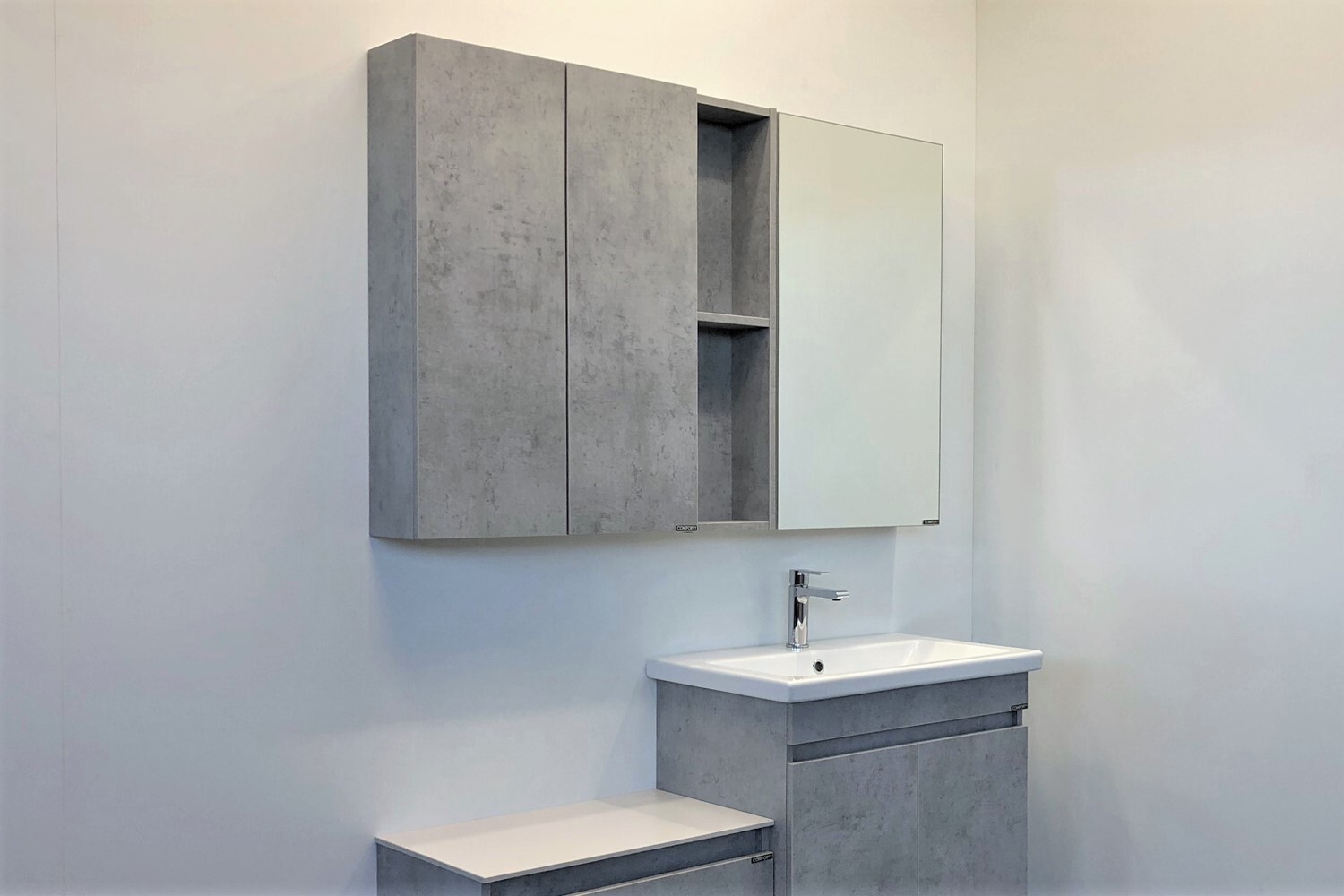 Приобрести сomforty зеркало-шкаф осло-60 бетон светлый