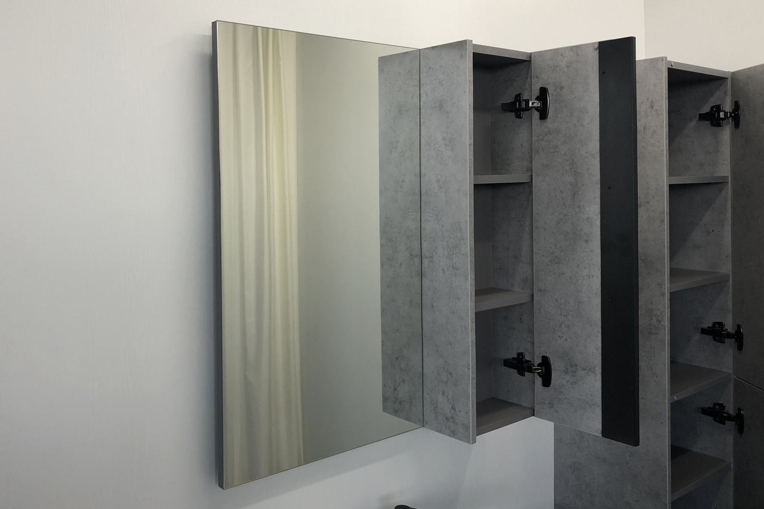 Приобрести сomforty зеркало-шкаф "эдинбург-75" бетон светлый