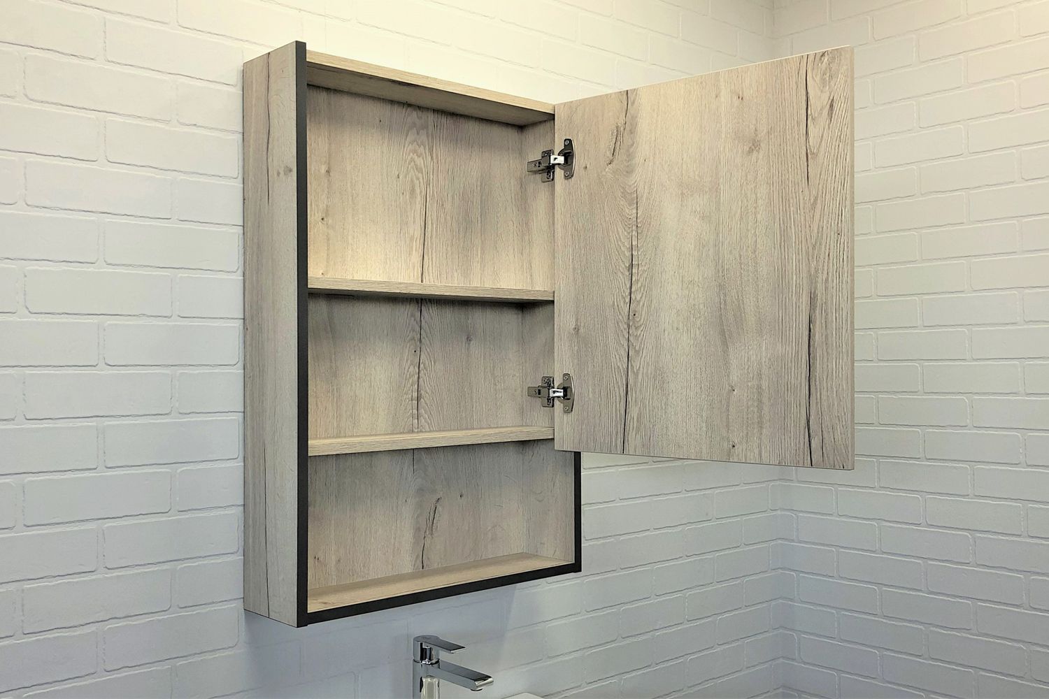 Приобрести сomforty зеркало-шкаф вена-55 дуб дымчатый