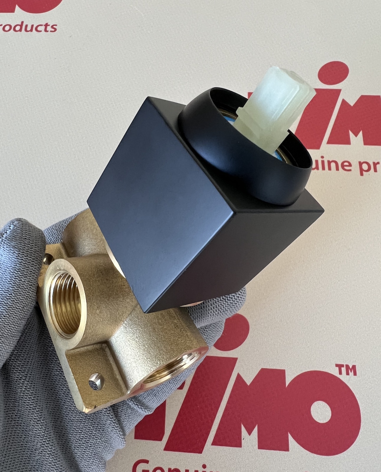 Приобрести смеситель встроенный с гигиеническим душем timo briana 7189/03sm черный