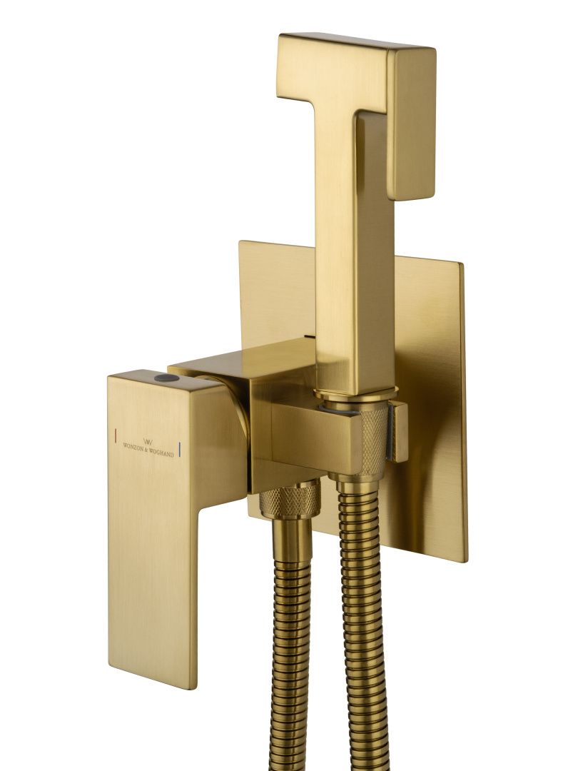 Приобрести смеситель с гигиеническим душем встраиваемый wonzon & woghand cube, брашированное золото (ww-88829016-bg)