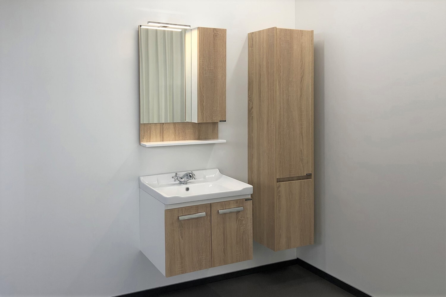 Приобрести сomforty зеркало-шкаф "рига-60" дуб сонома