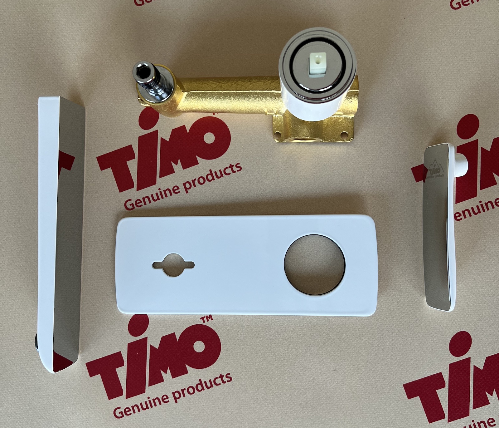 Приобрести смеситель для раковины встроенный timo helmi 4071/00-16sm хром-белый