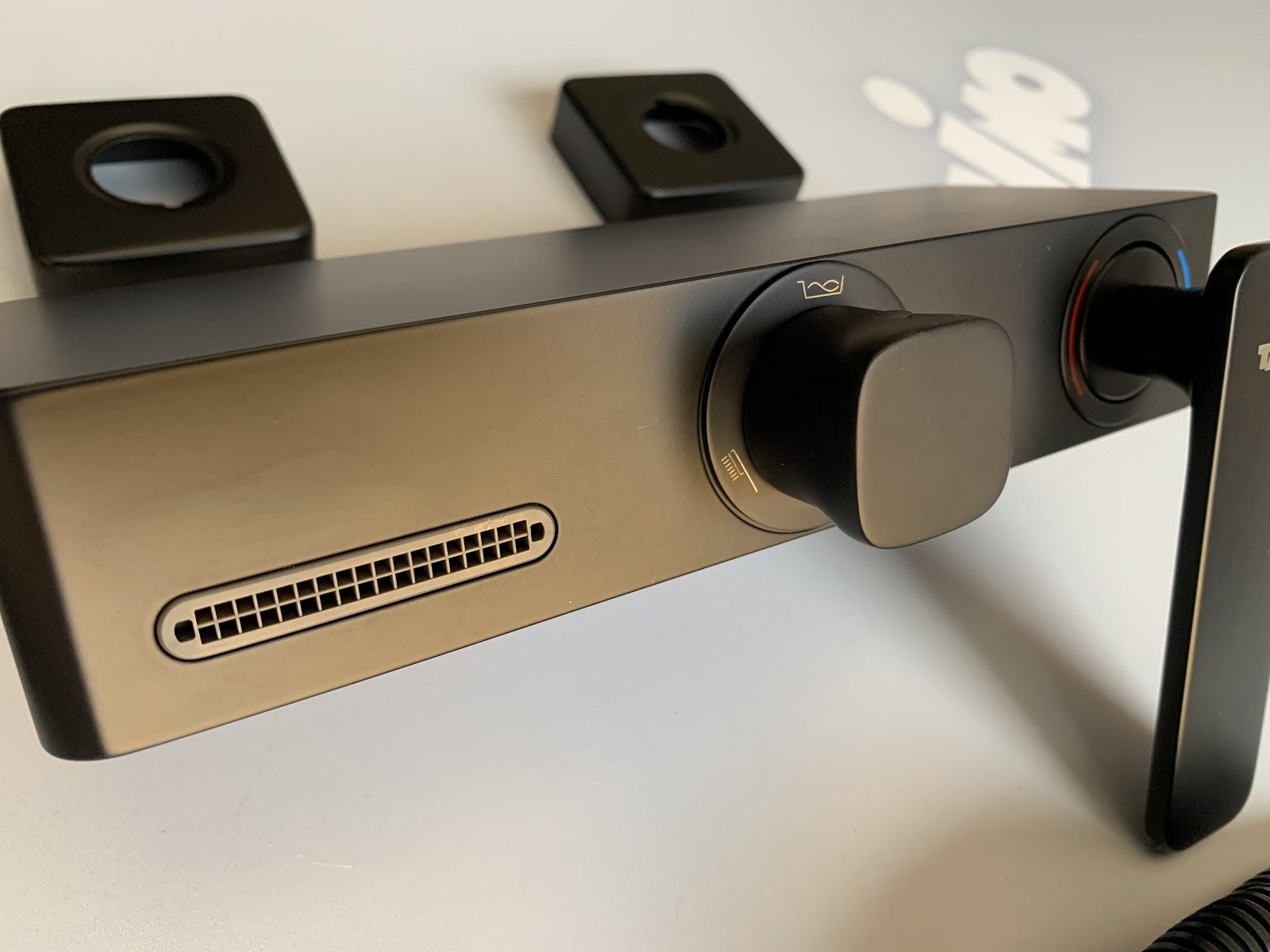 Приобрести смеситель для ванны с душем timo torne 4314/03y черный