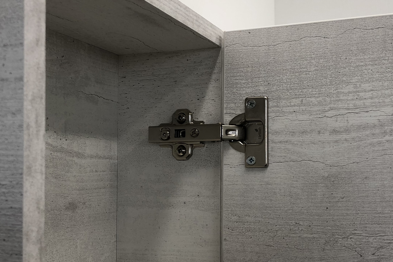 Приобрести сomforty зеркало-шкаф "прага-90" дуб белый