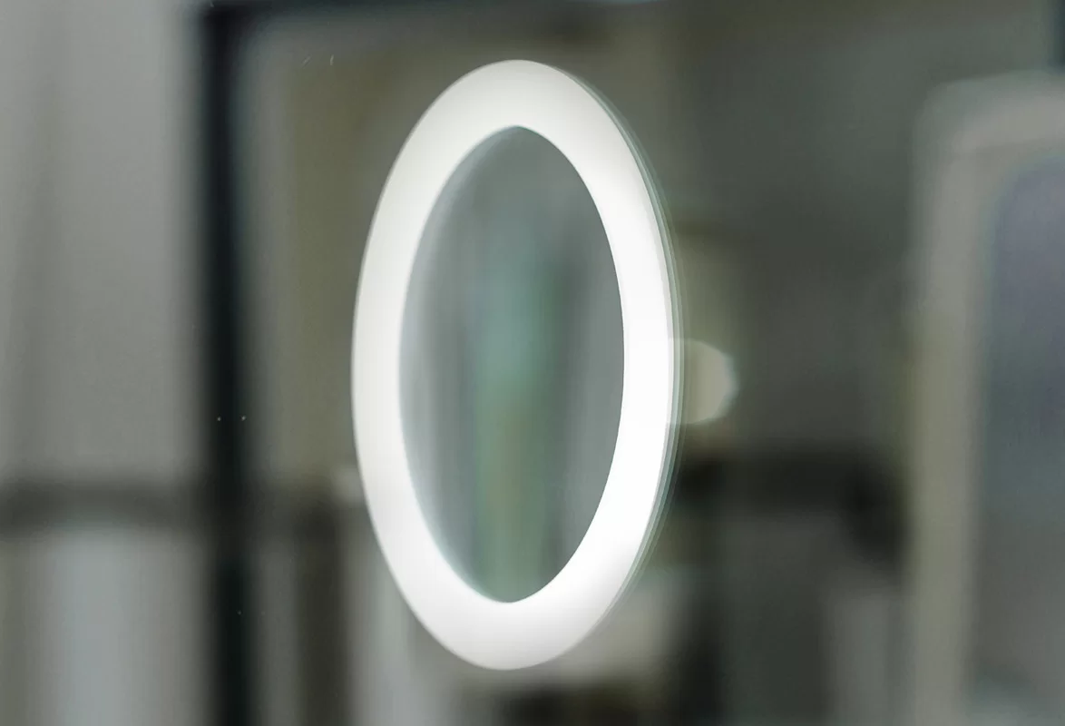 Приобрести continent зеркало bliss 80х60 см с подсветкой, часами, датчиком температуры, увеличительной линзой, белое