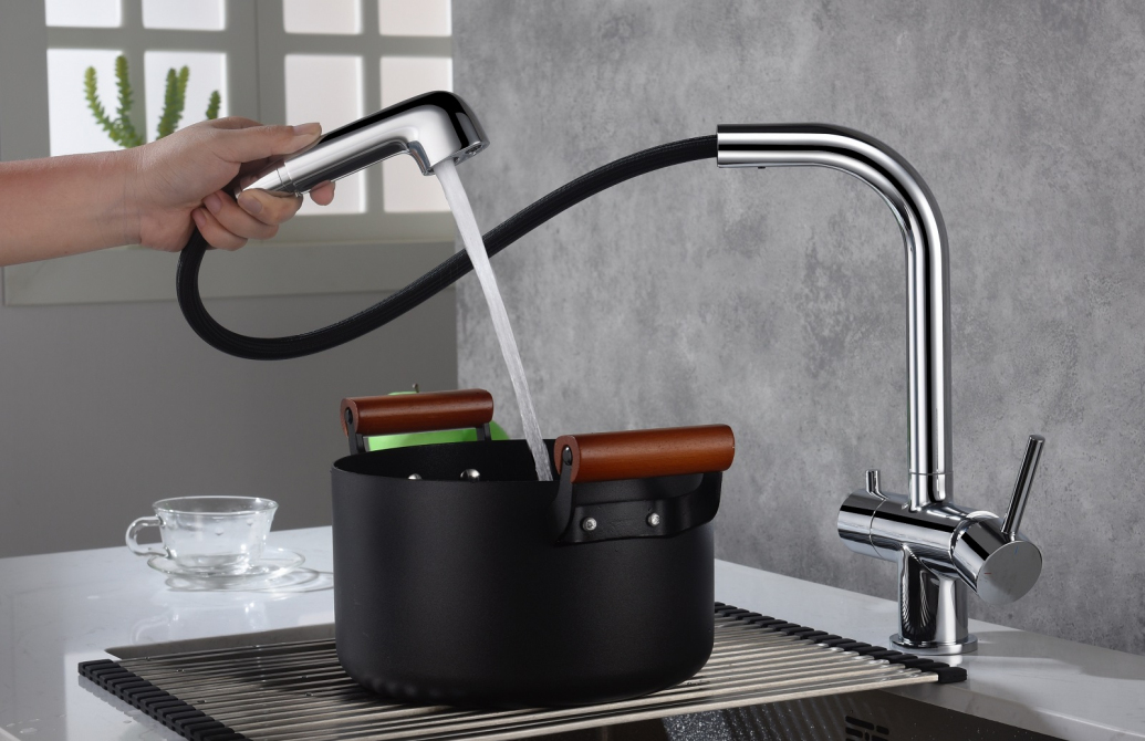 Приобрести смеситель для кухни с подключением фильтра и выдвижной лейкой timo saona 2346/00fl хром