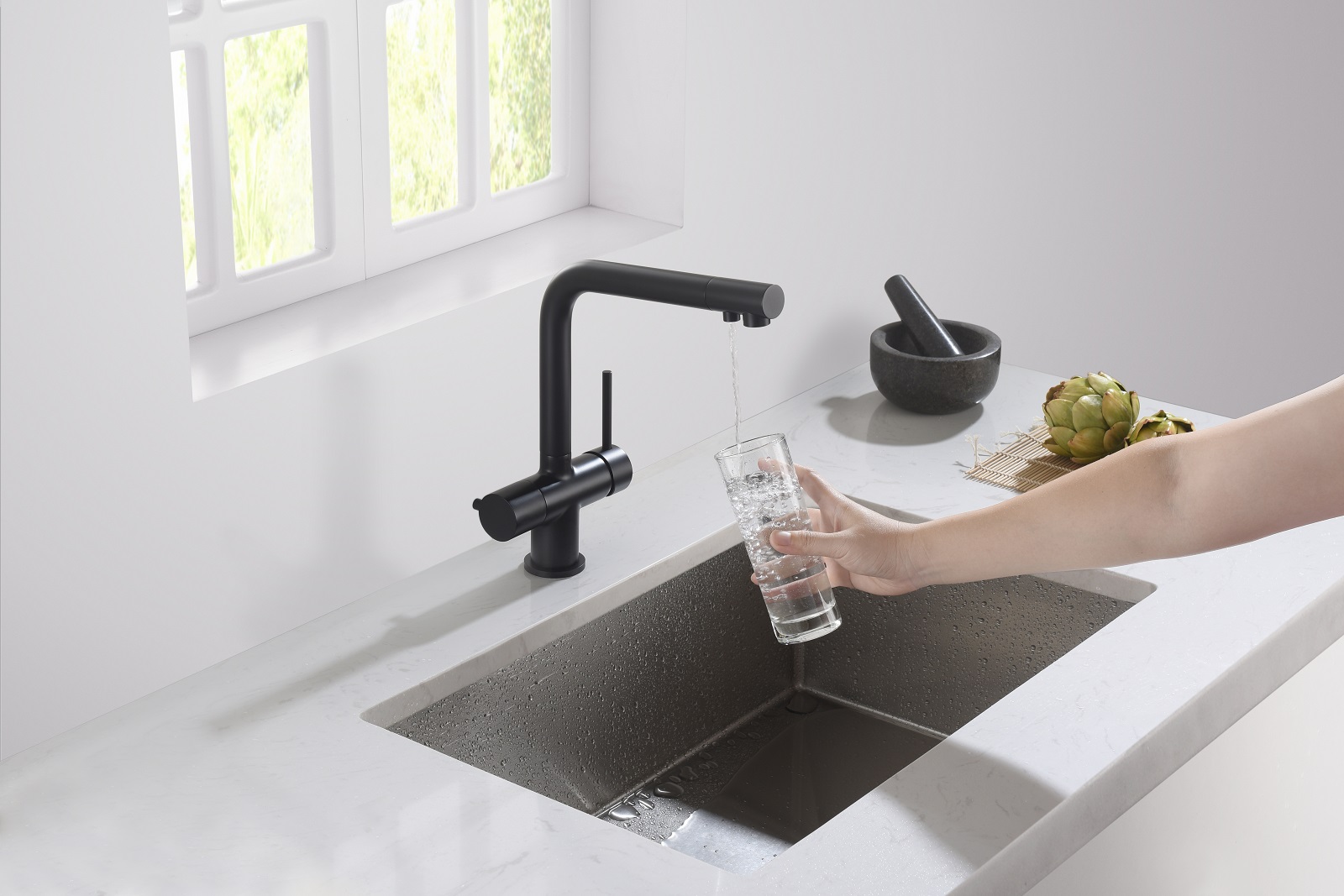 Приобрести смеситель для кухни с подключением фильтра timo saona 2396/03f черный