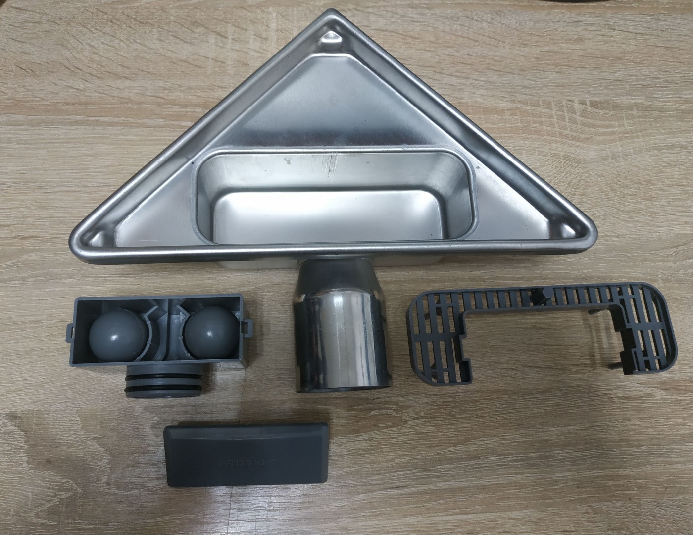 Приобрести трап tim bad412002 20х20 см, нержавеющая сталь