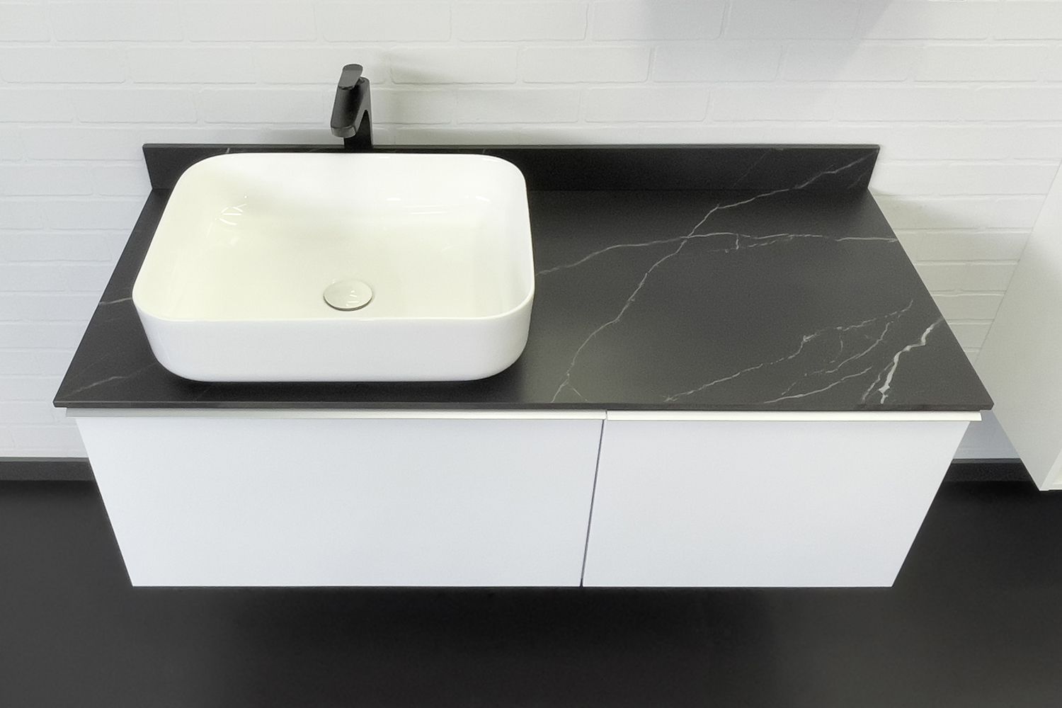 Приобрести сomforty тумба со столешницей и раковиной "милан-120" белый глянец