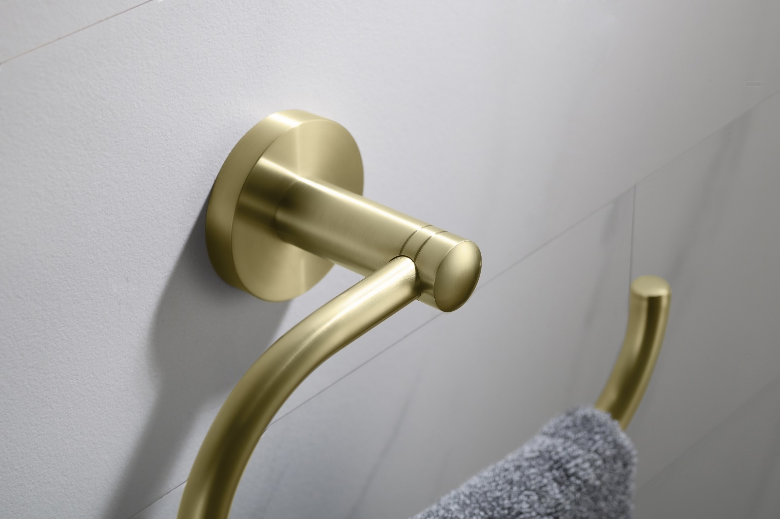 Приобрести полотенцедержатель timo saona 13050/17 золото матовое