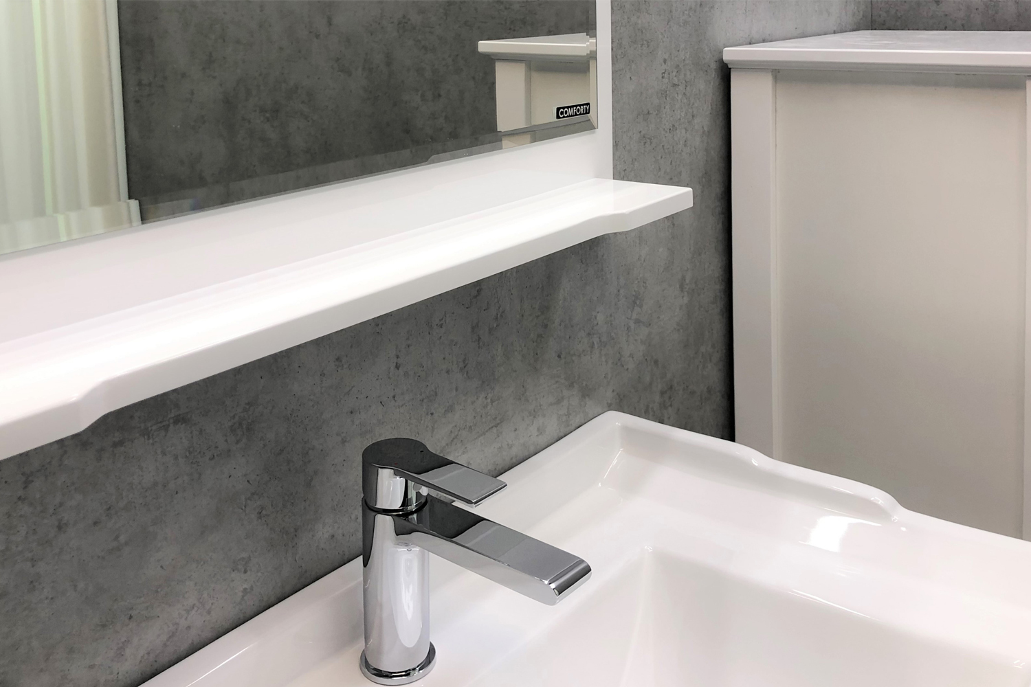 Приобрести сomforty зеркало тбилиси 70 см, белый глянец