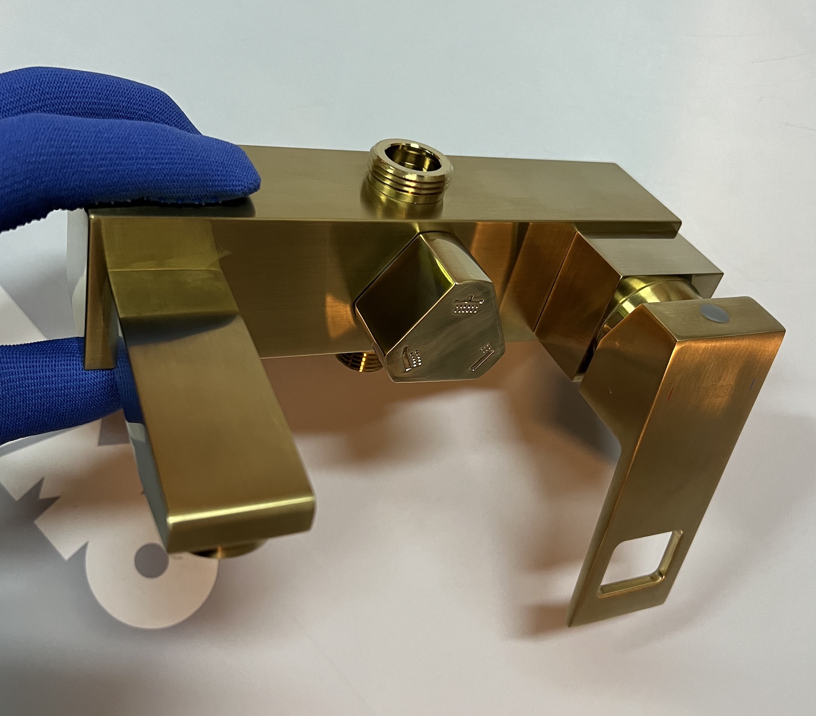 Приобрести душевая система timo briana sx-7130/17 золото матовое