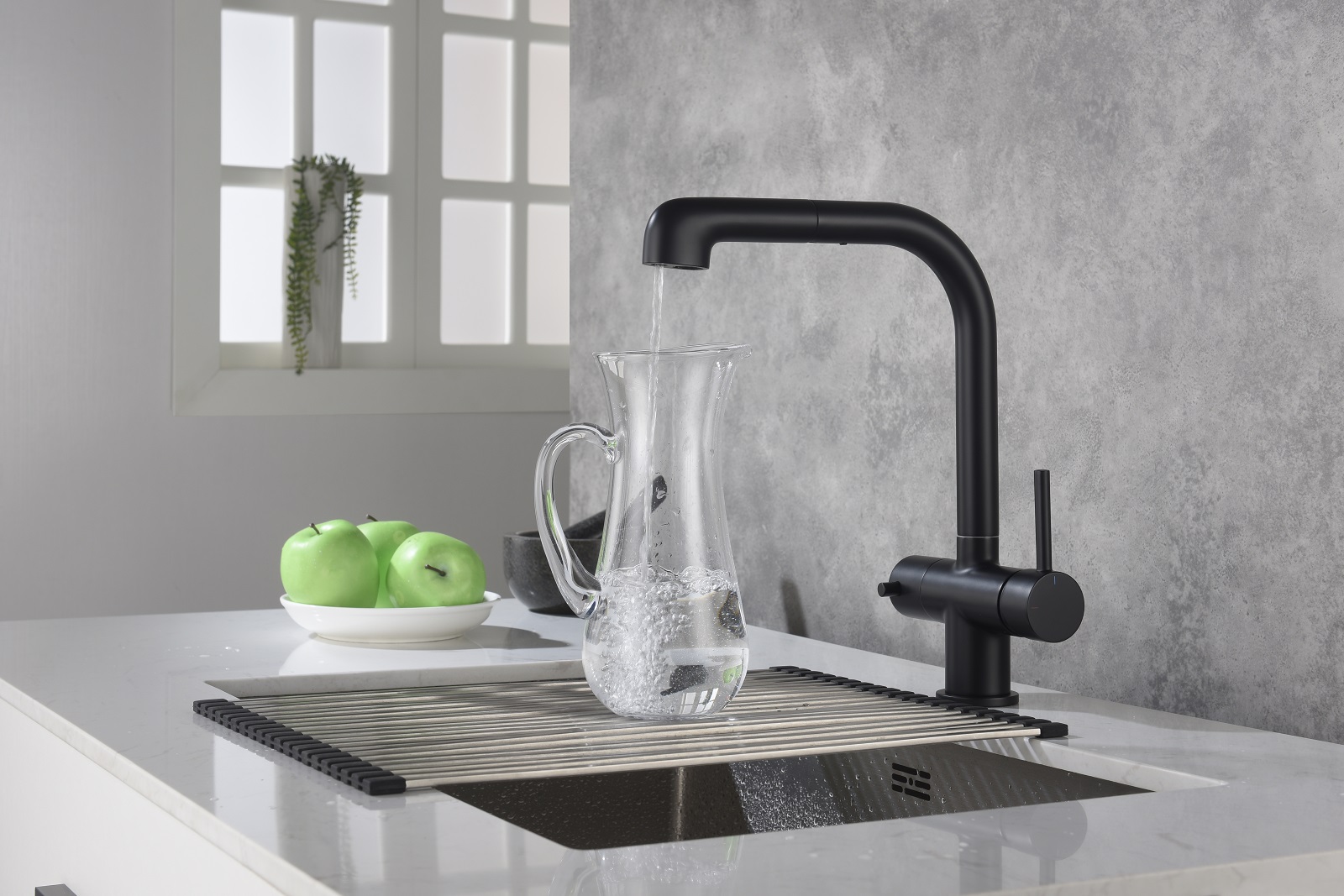 Приобрести смеситель для кухни с подключением фильтра и выдвижной лейкой timo saona 2346/03fl черный