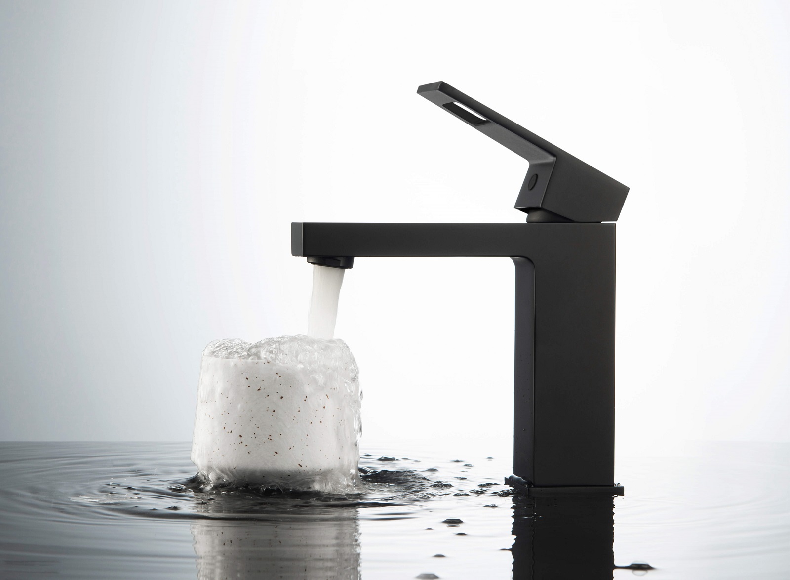 Приобрести смеситель для раковины timo briana 7161/03f черный