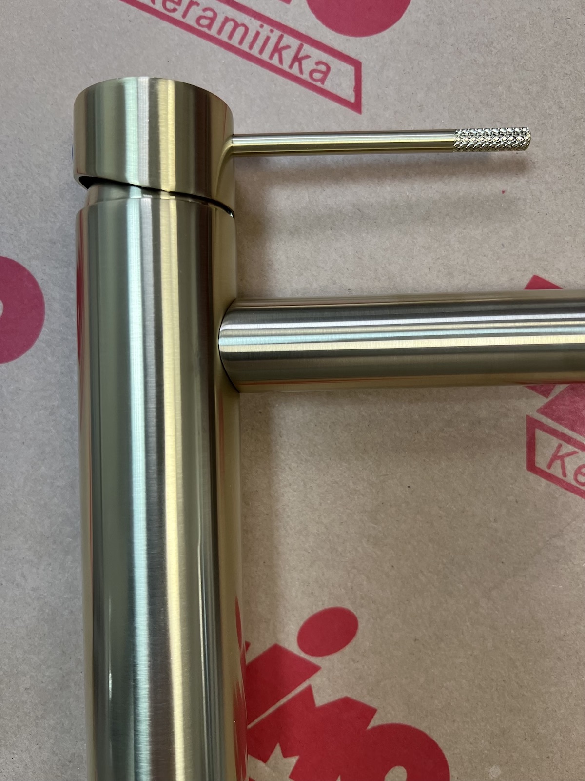 Приобрести смеситель для раковины-чаши timo saona 2311/17f золото матовое