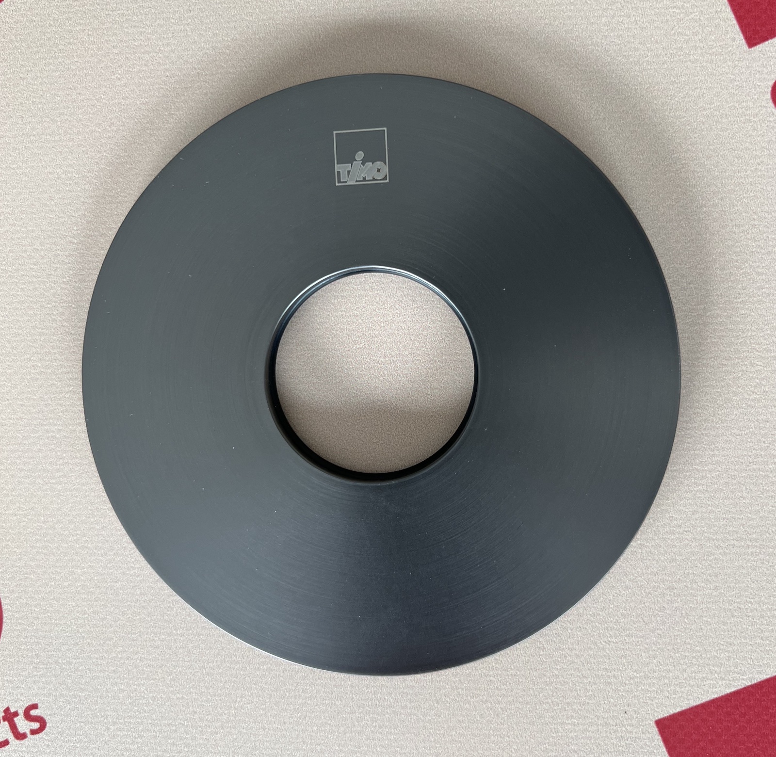 Приобрести смеситель встроенный с гигиеническим душем timo saona 2389/18sm черное золото