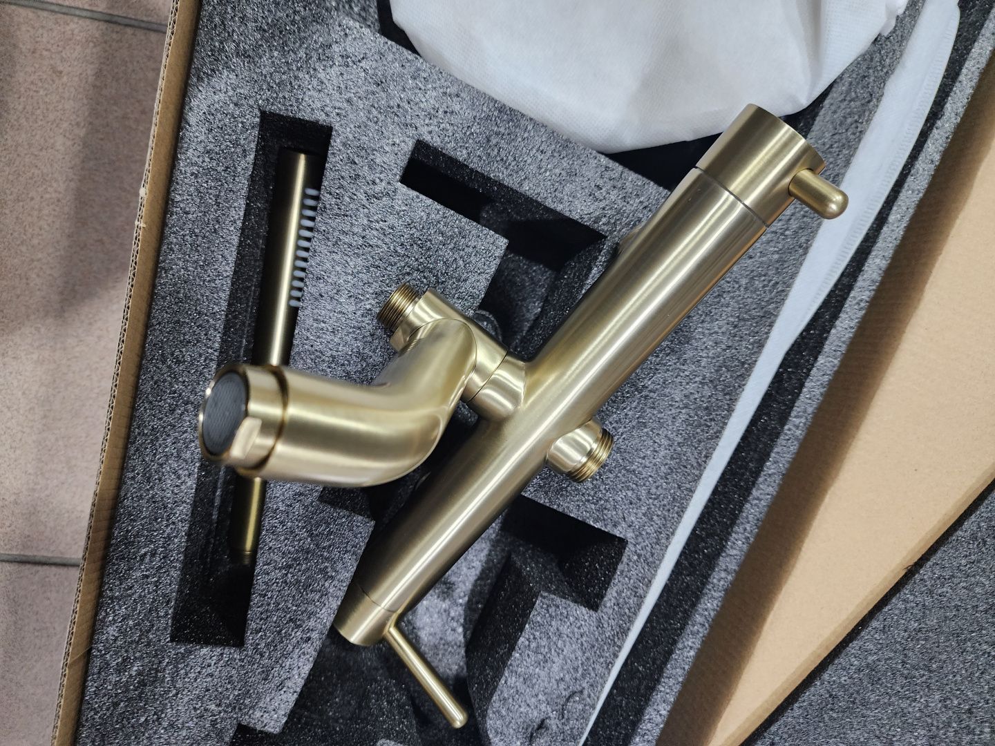 Приобрести grocenberg душевая система, матовое золото gb7099mg