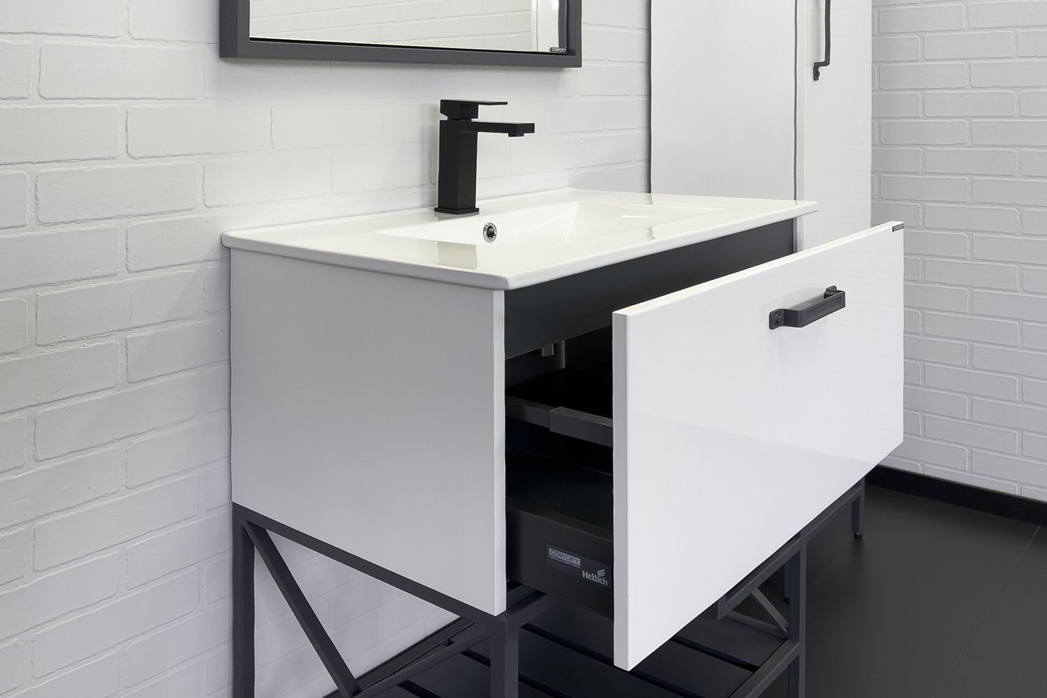 Приобрести сomforty тумба со столешницей и раковиной "бредфорд-75" белый/графит