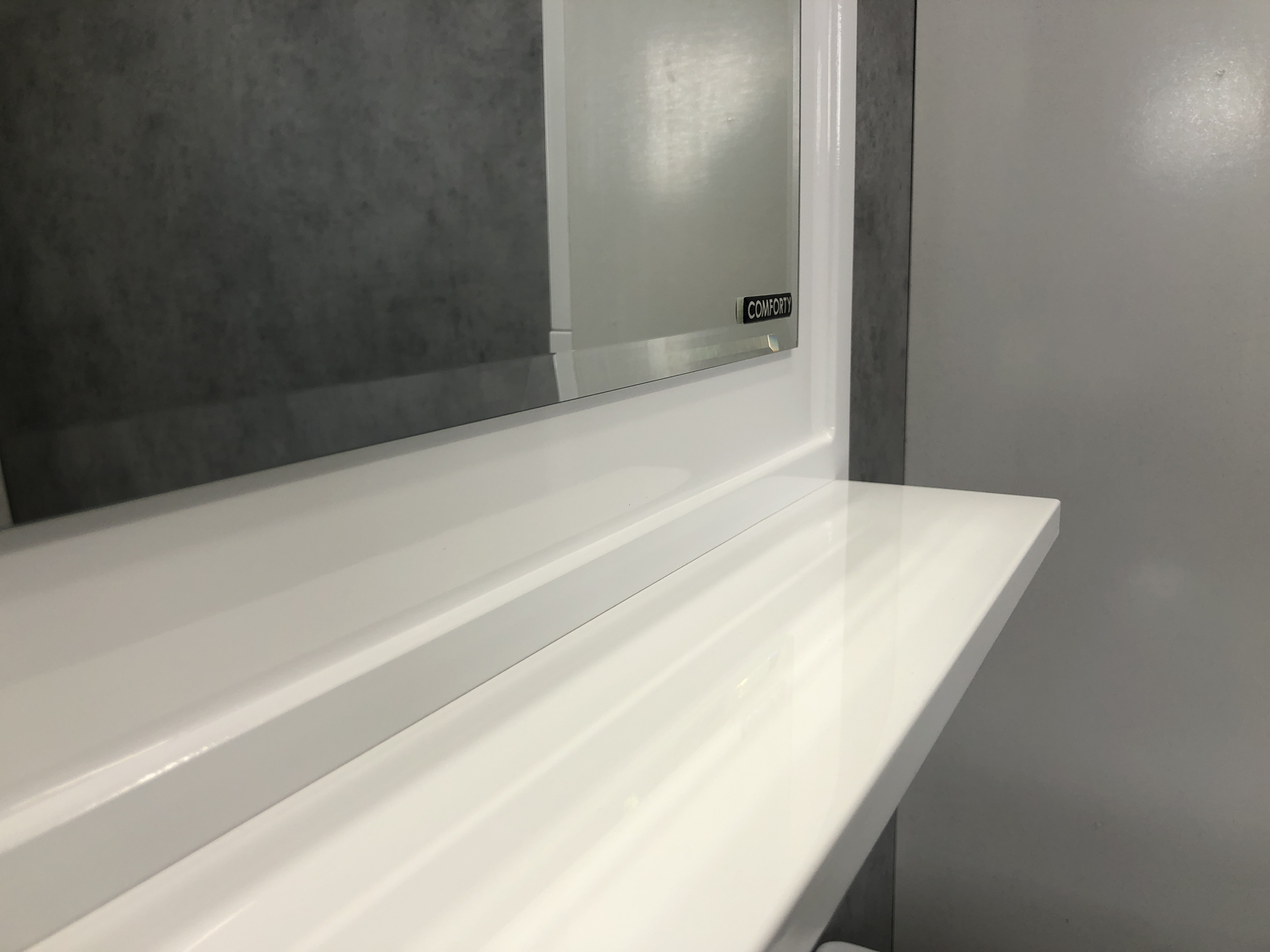 Приобрести сomforty зеркало "феррара-80" белый глянец