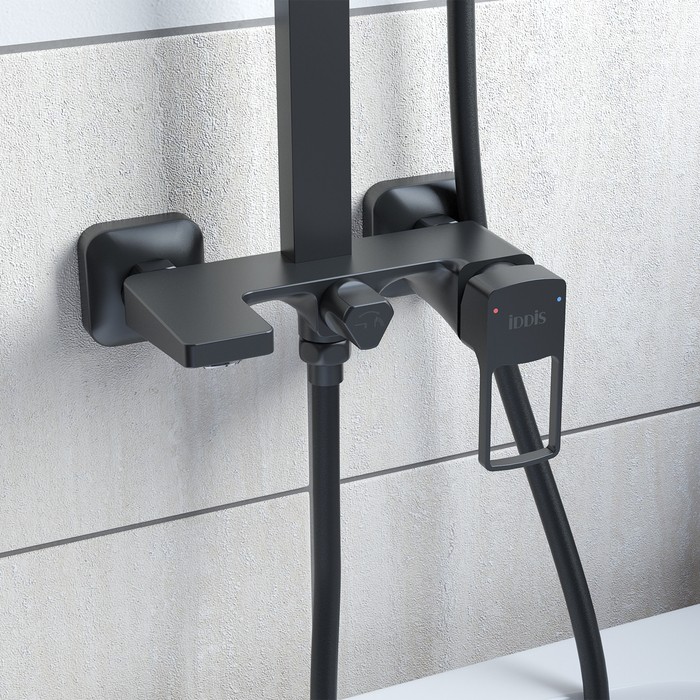 Приобрести iddis душевая система bild, квадратная d-200мм, черный матовый bilbl1fi06