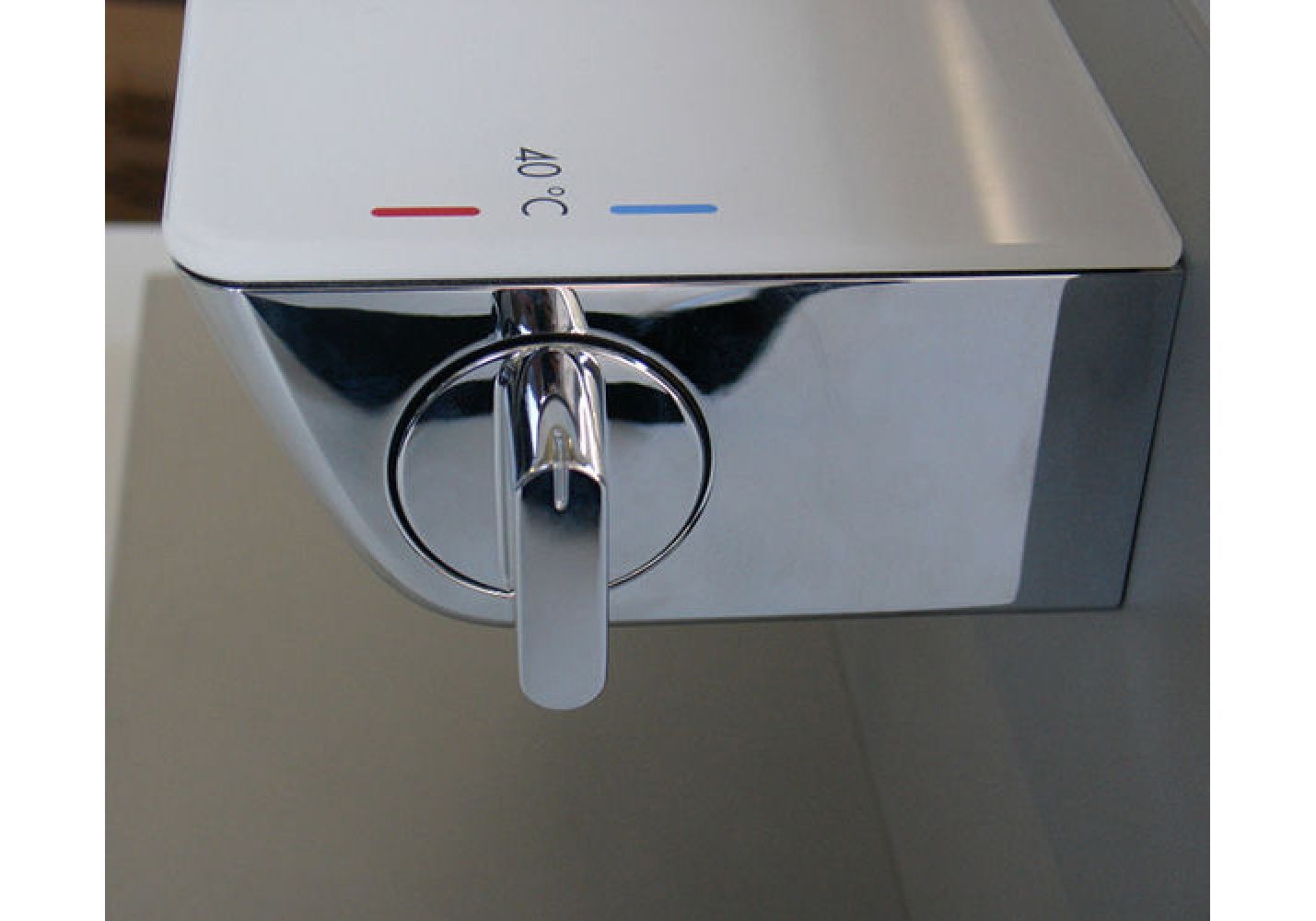 Приобрести смеситель для душа с термостатом hansgrohe ecostat select 13161400