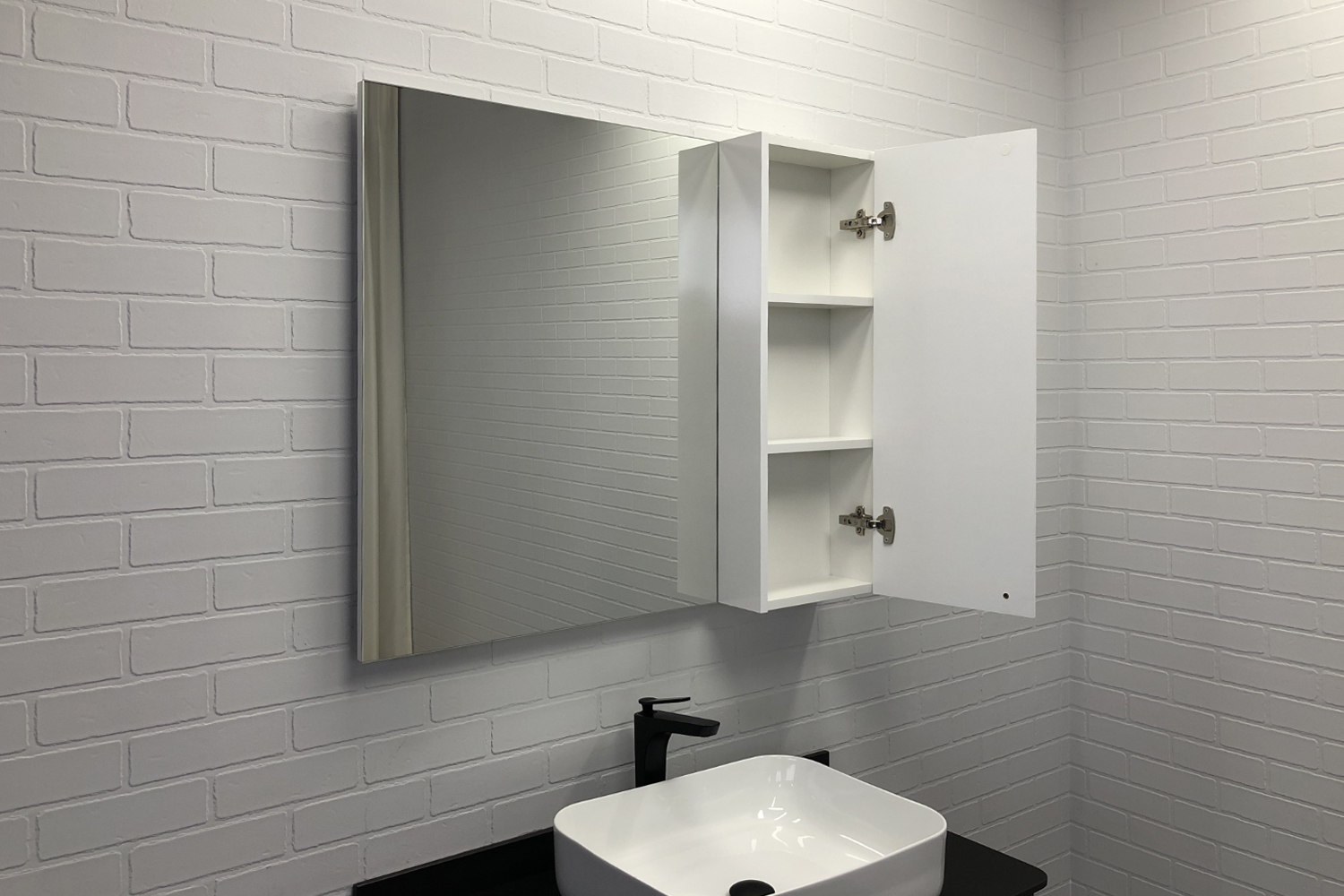 Приобрести сomforty зеркало-шкаф "амстердам-95" белое