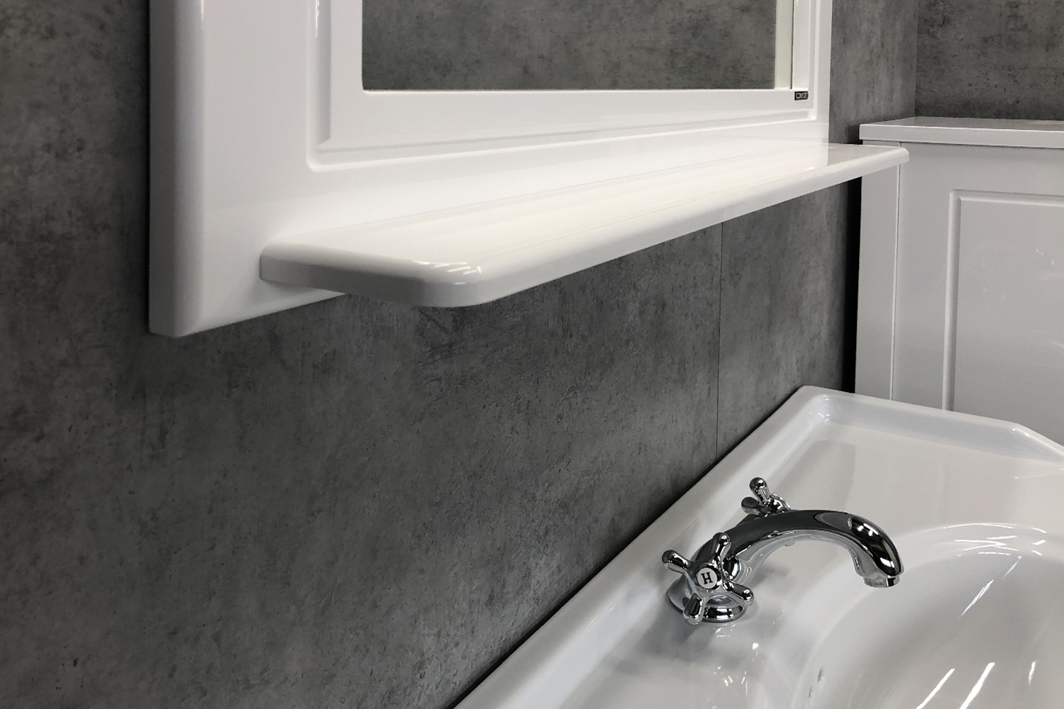 Приобрести сomforty зеркало "павия-100" белый глянец